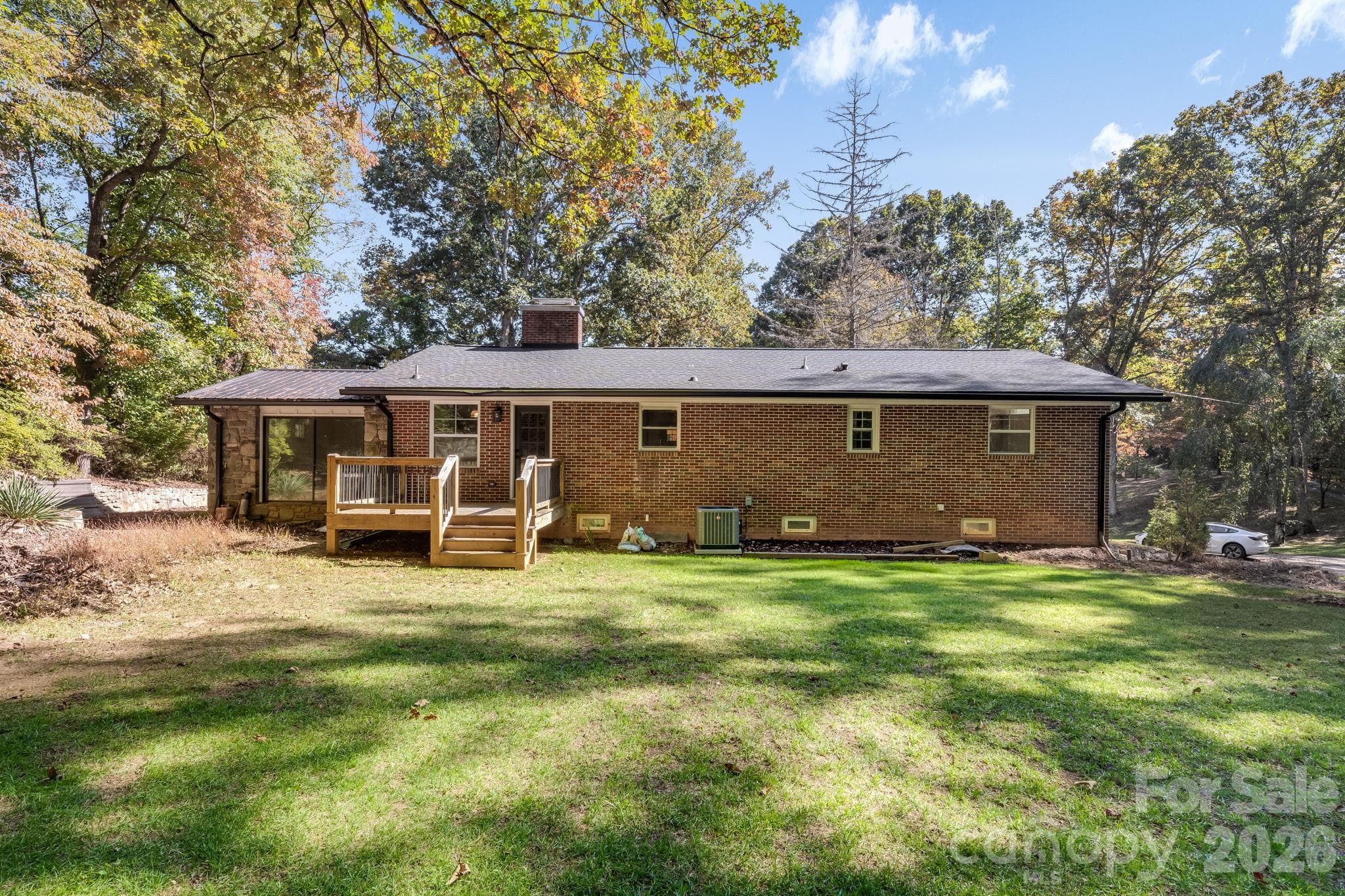 Single Family Residence at 174 Twisted Tree Lane, Horse Shoe, photo 25 of 32