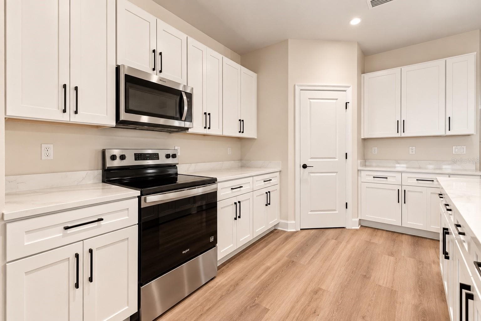 kitchen - 12014 SAPPHIRE DR, SPRING HILL