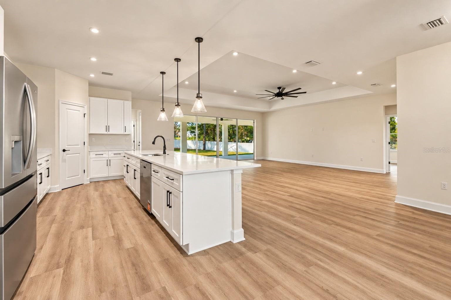 open floorplan - 12014 SAPPHIRE DR, SPRING HILL