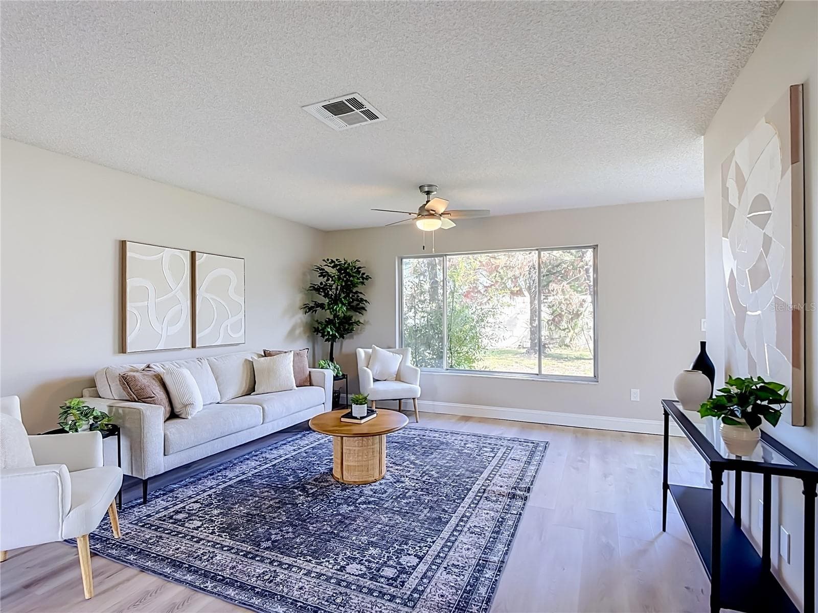 Single Family Residence at 2323 TOWERBRIDGE ST, ORLANDO, photo 5 of 33
