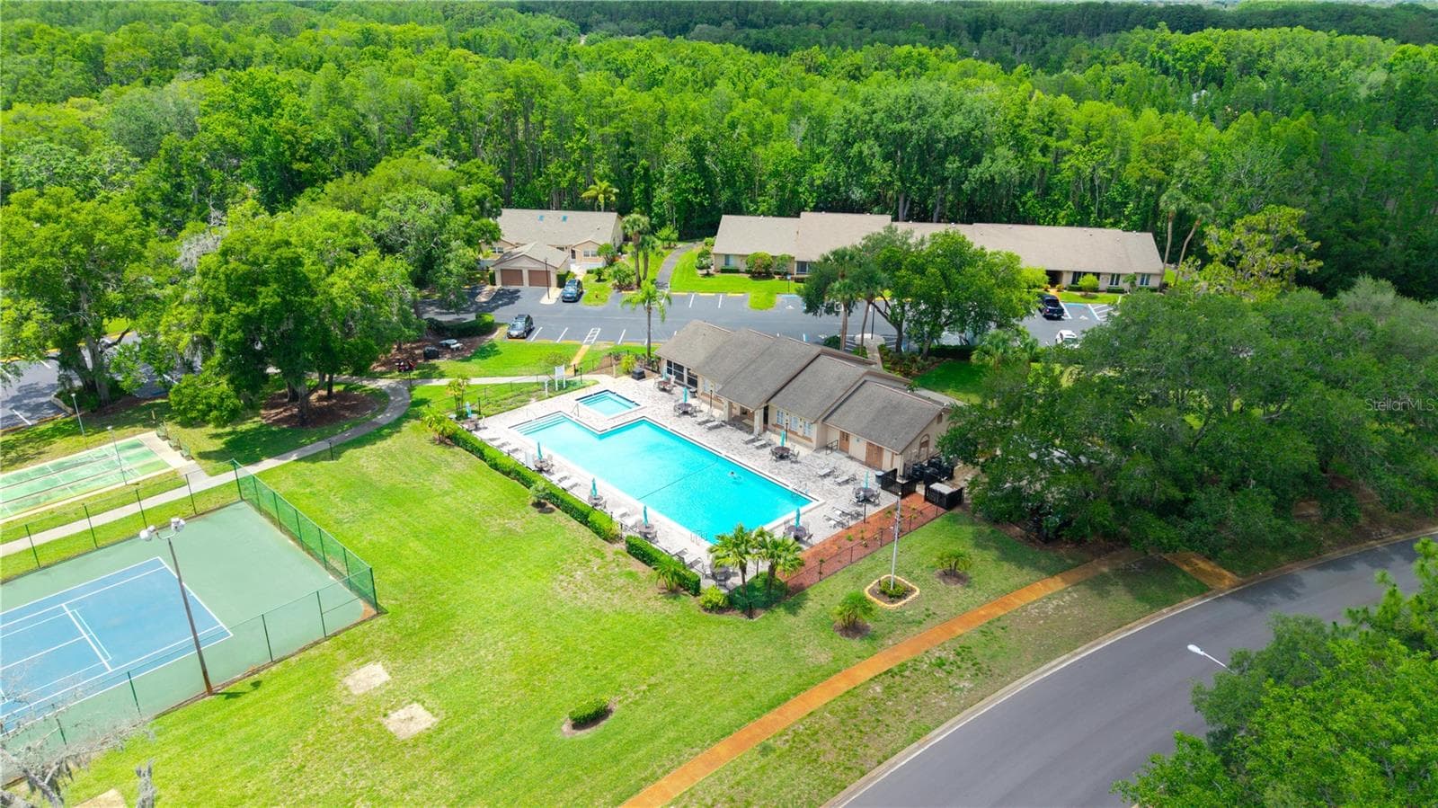 Condominium at 12218 FOX CHASE DR #C2, HUDSON, photo 19 of 19