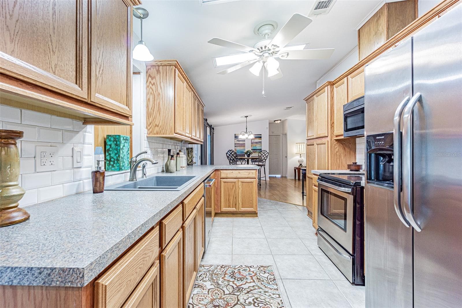 Manufactured Home at 37449 GILL AVE, ZEPHYRHILLS, photo 23 of 63