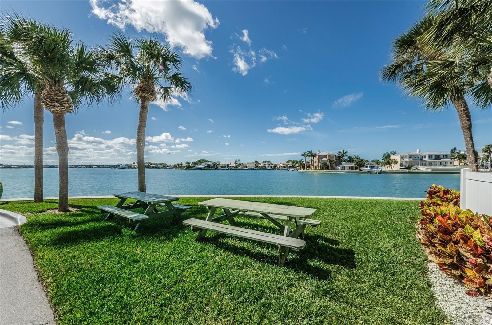 Condominium at 240 SAND KEY ESTATES DR #222, CLEARWATER, photo 22 of 35