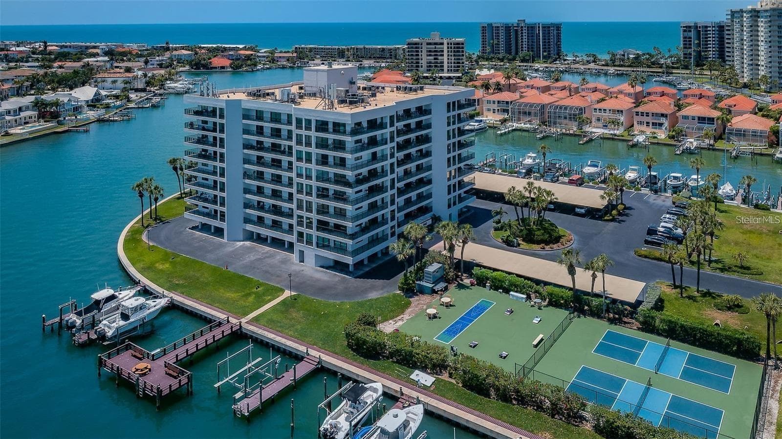 Condominium at 240 SAND KEY ESTATES DR #222, CLEARWATER, photo 28 of 35