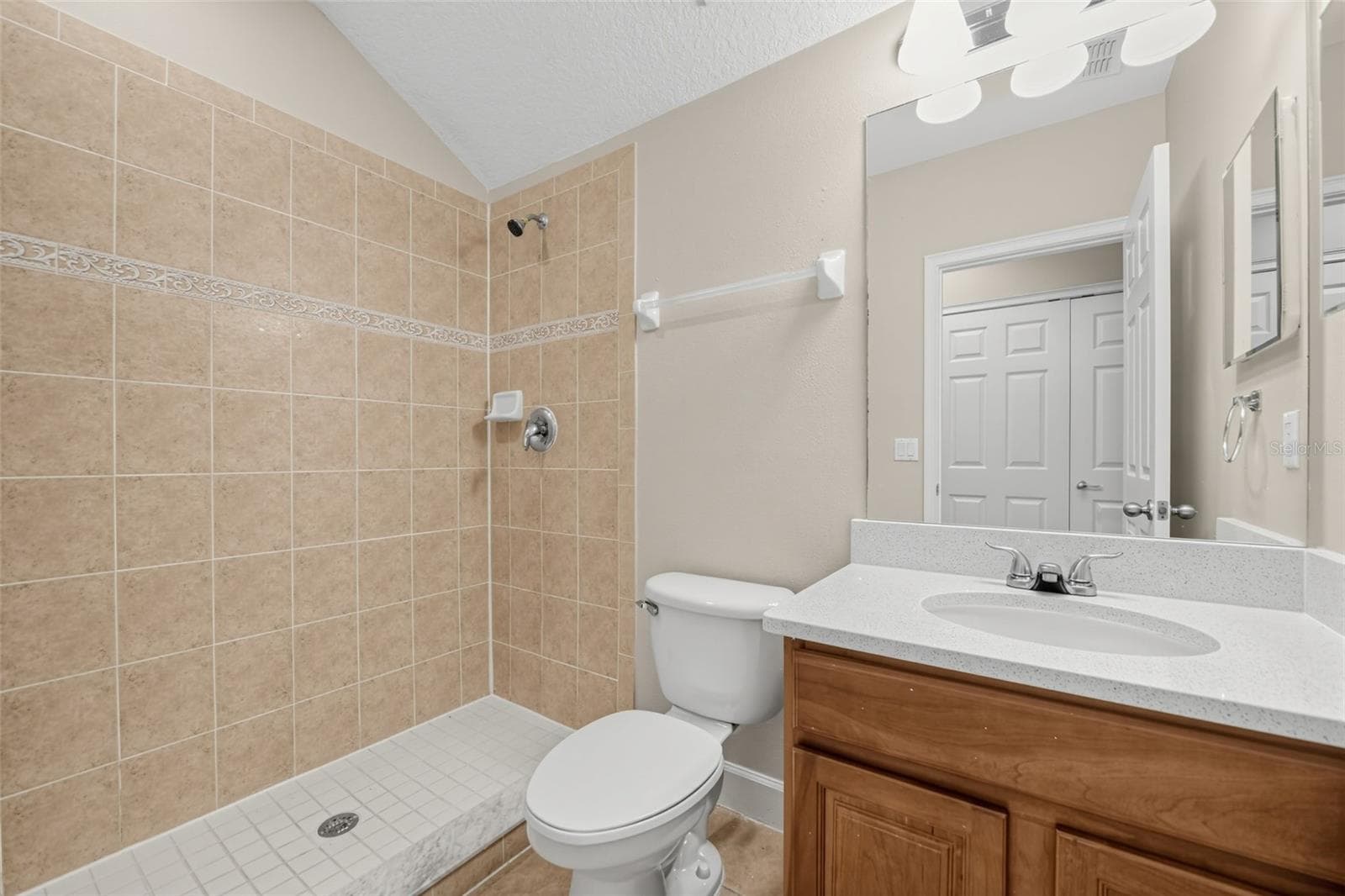Single Family Residence at 726 REGINA CIR, OAKLAND, photo 27 of 36