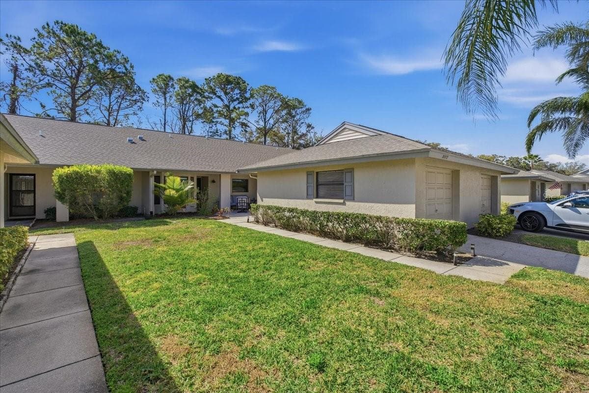 3272 LORI LN #3272
