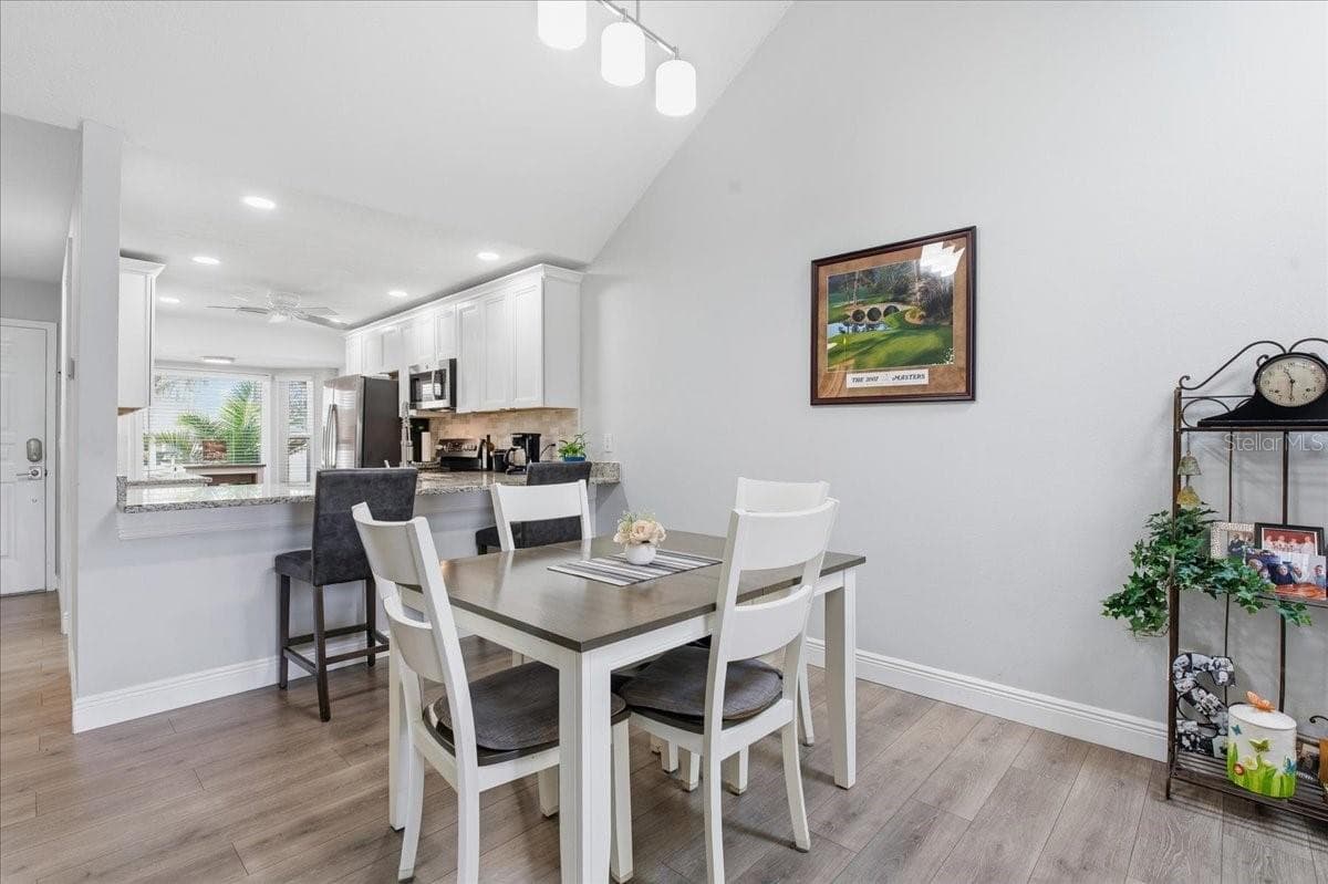 Condominium at 3272 LORI LN #3272, NEW PORT RICHEY, photo 11 of 90