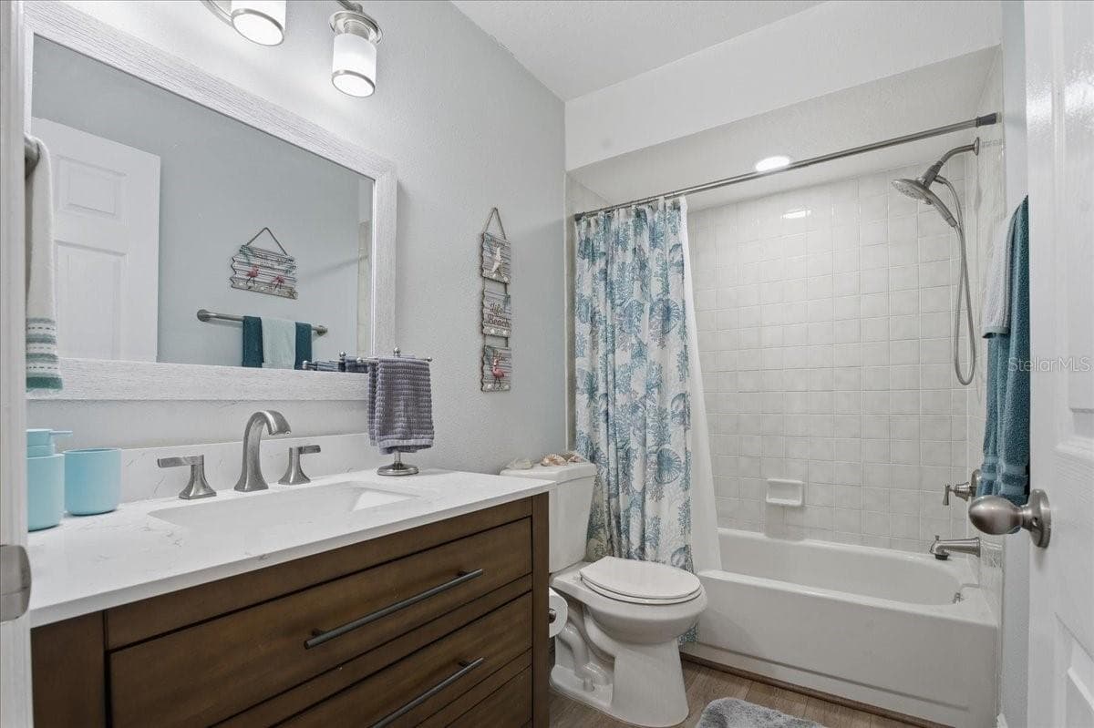 Condominium at 3272 LORI LN #3272, NEW PORT RICHEY, photo 26 of 90