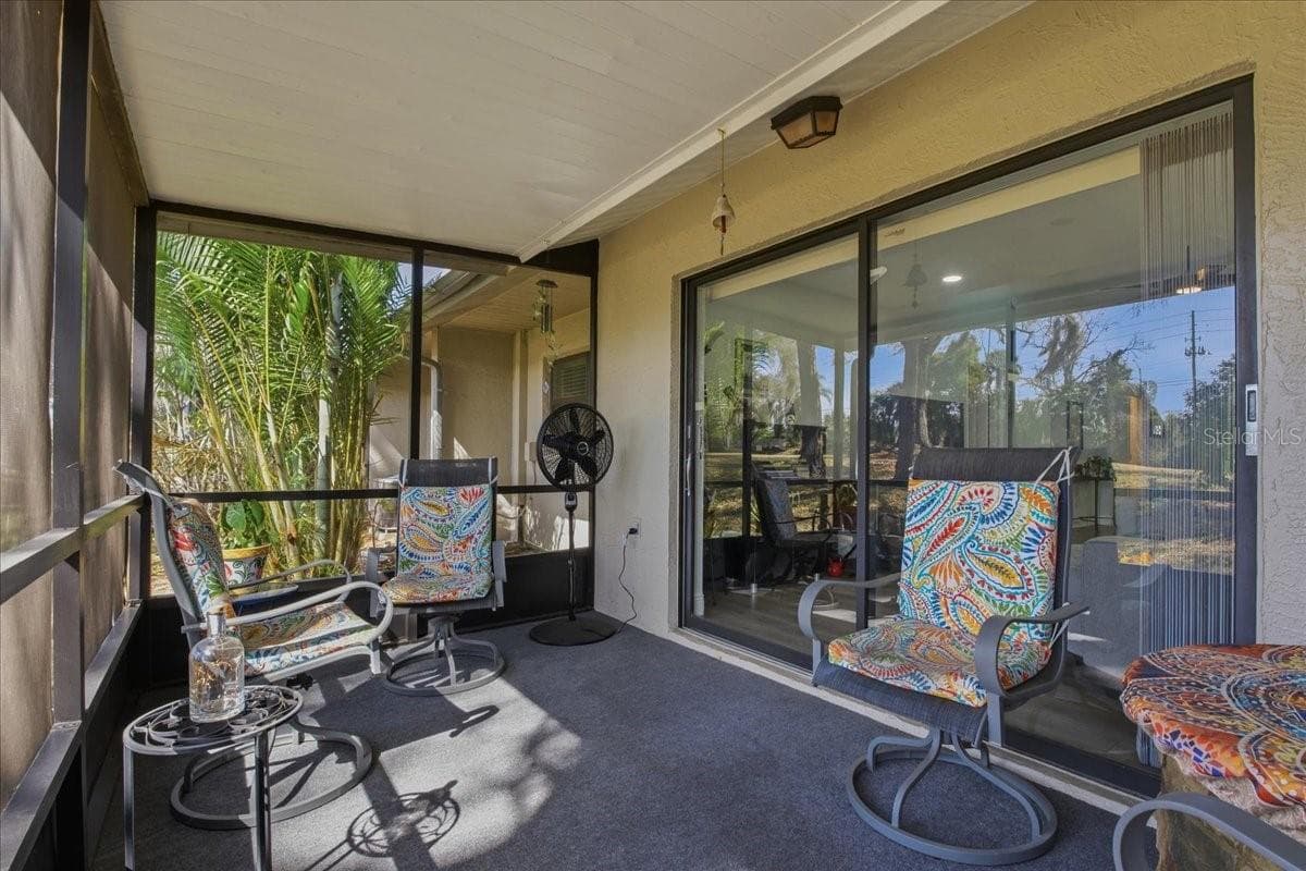 Condominium at 3272 LORI LN #3272, NEW PORT RICHEY, photo 28 of 90