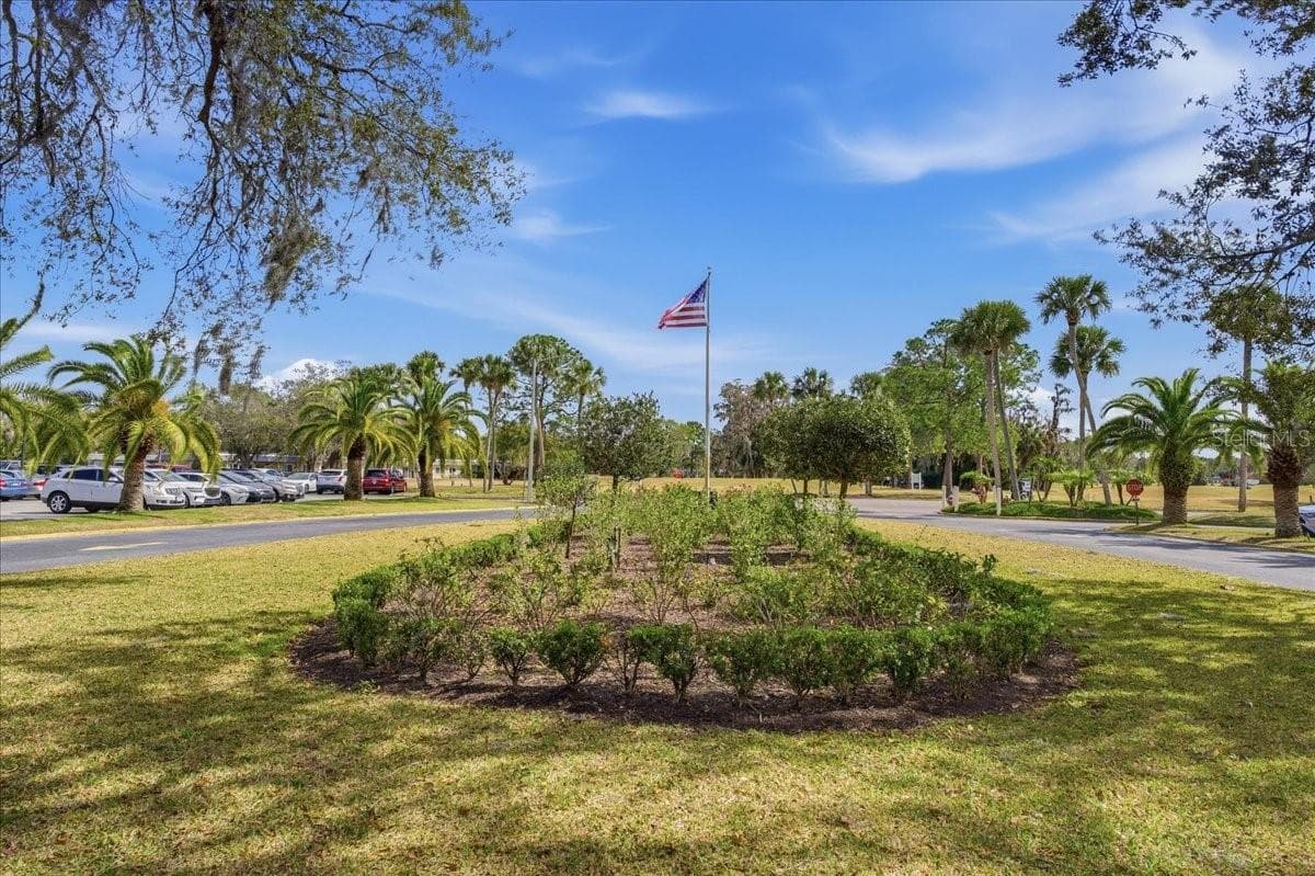 Condominium at 3272 LORI LN #3272, NEW PORT RICHEY, photo 88 of 90