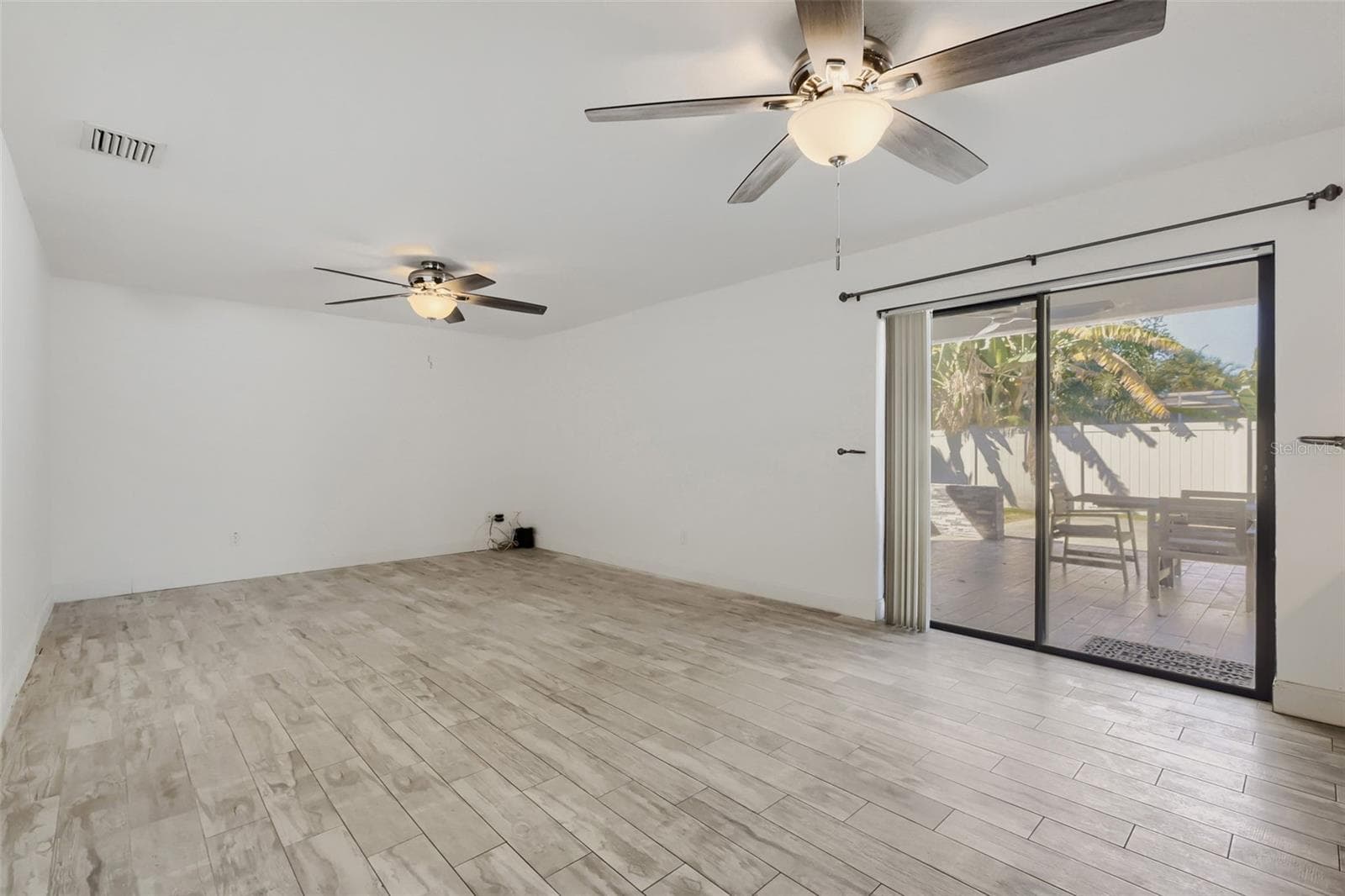 Single Family Residence at 6053 28TH ST S, ST PETERSBURG, photo 10 of 39