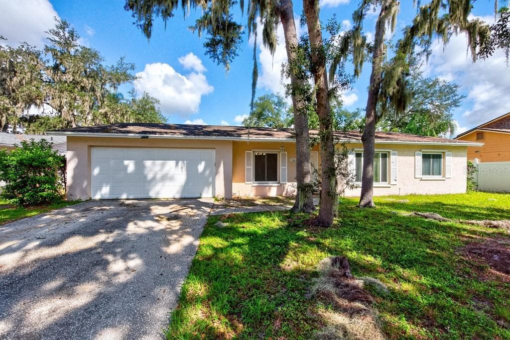 Single Family Residence at 518 WYNNWOOD DR, BRANDON, photo 55 of 64