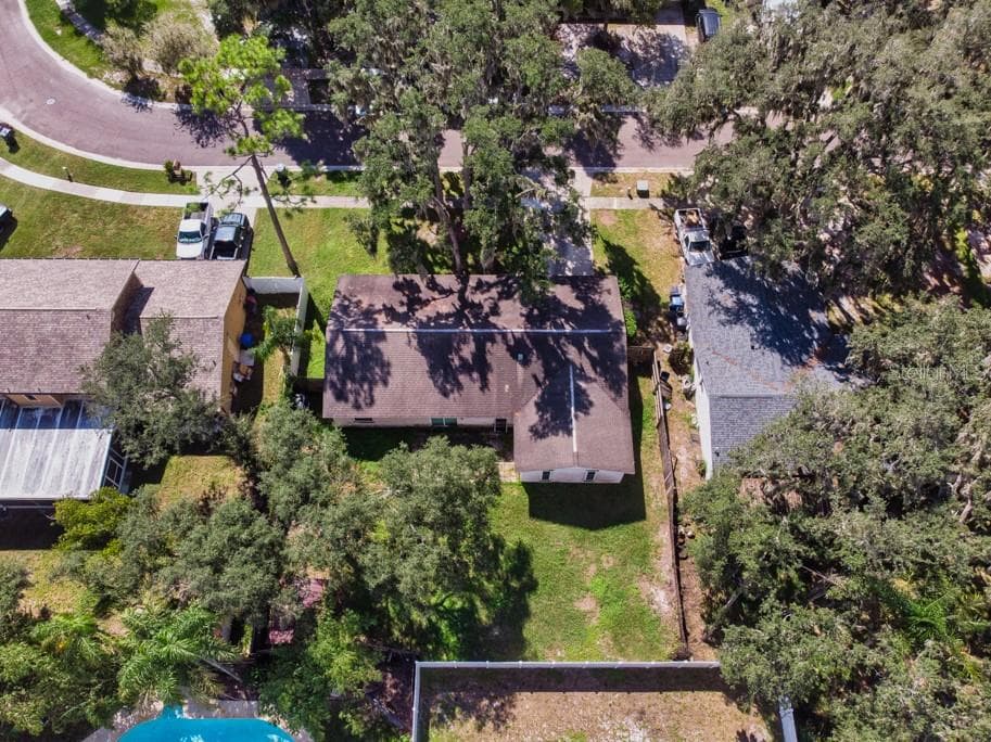 Single Family Residence at 518 WYNNWOOD DR, BRANDON, photo 64 of 64