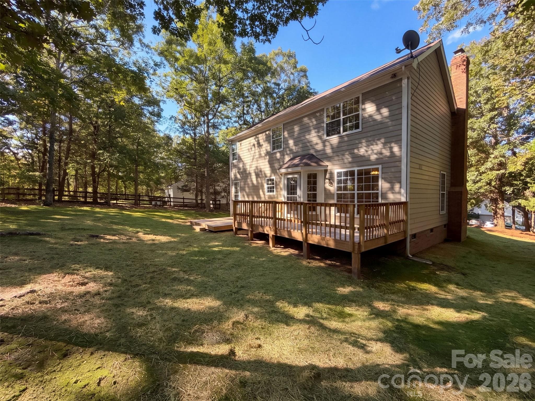 Single Family Residence at 8224 Hunley Ridge Road, Matthews, photo 25 of 26