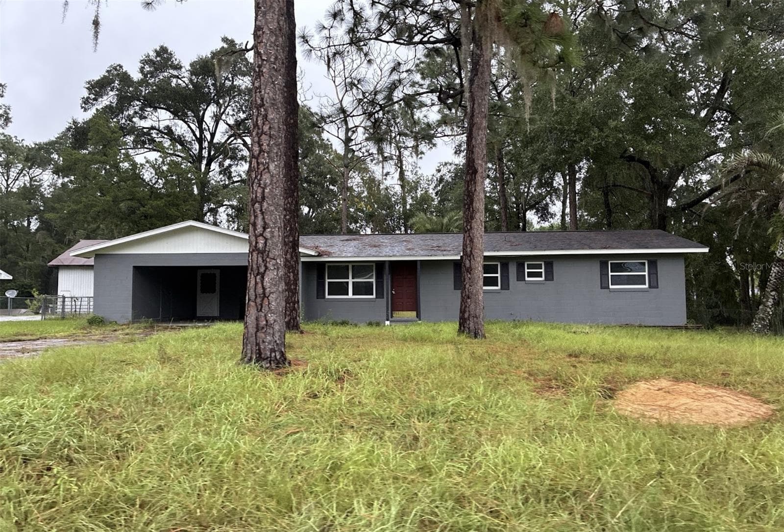 1135 NE 46TH CT