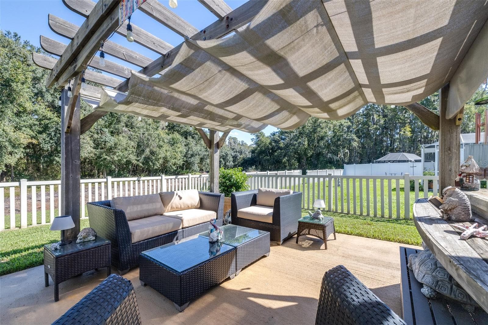 Single Family Residence at 30843 LUHMAN CT, WESLEY CHAPEL, photo 24 of 32