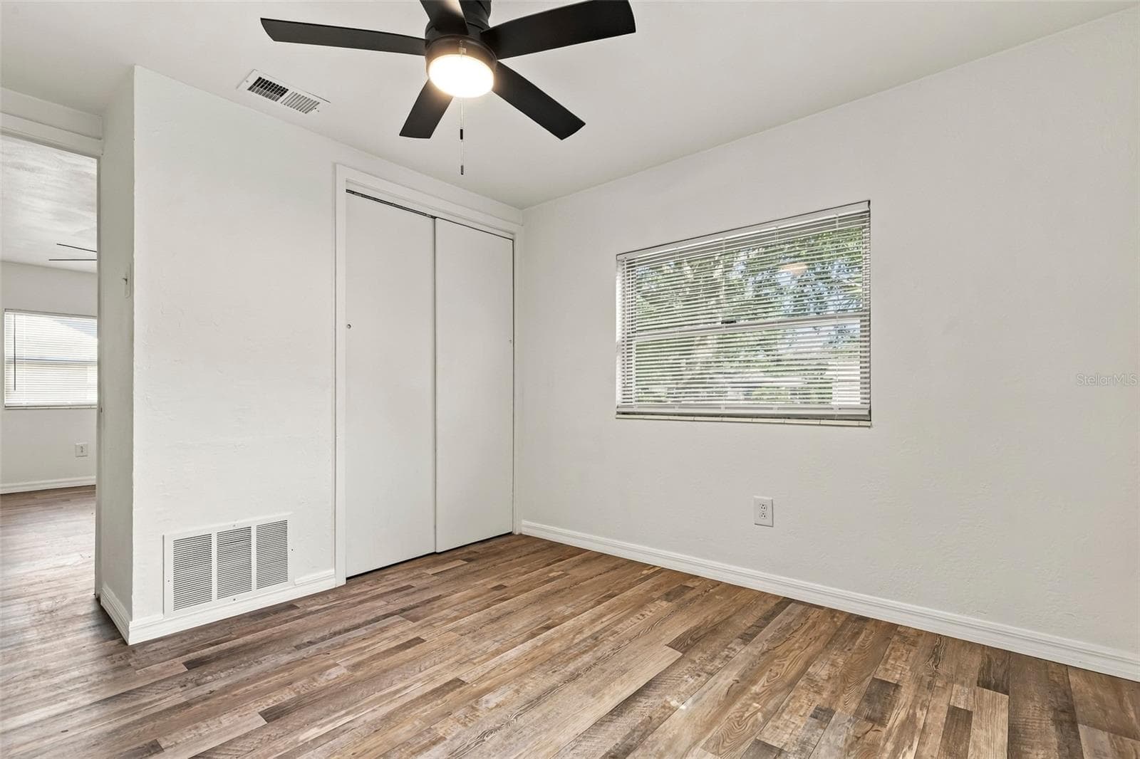 Single Family Residence at 3940 55TH AVE N, ST PETERSBURG, photo 28 of 40