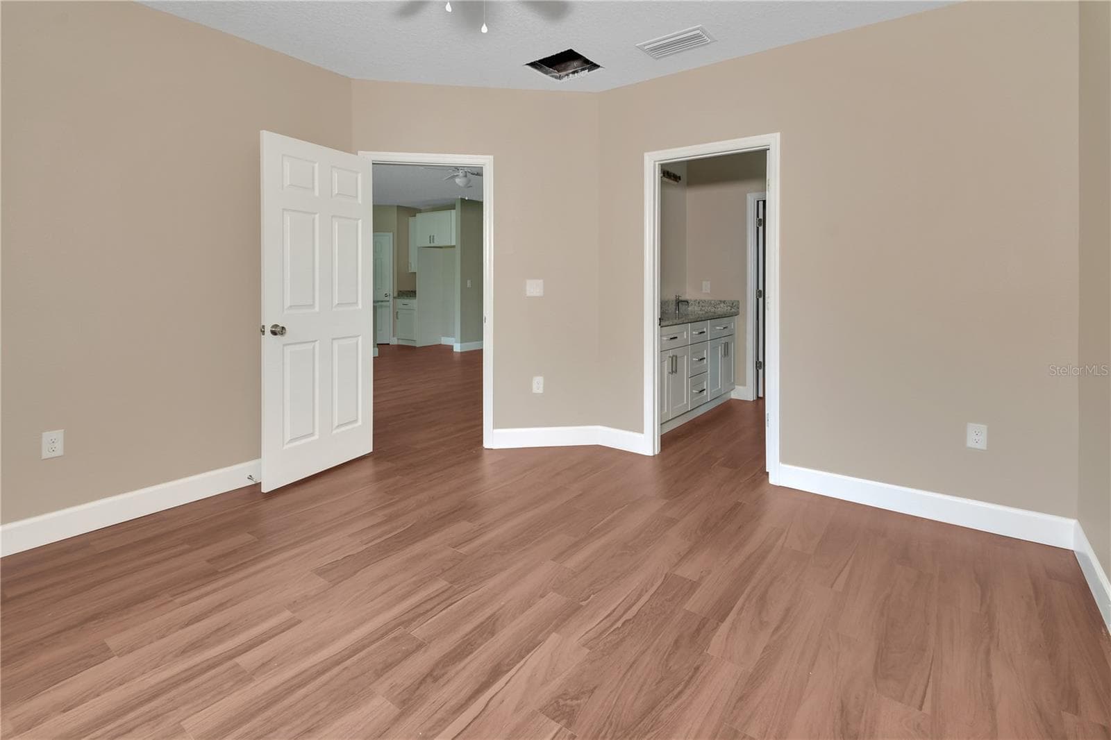 Single Family Residence at 114 S GROVE ST, DELAND, photo 12 of 36