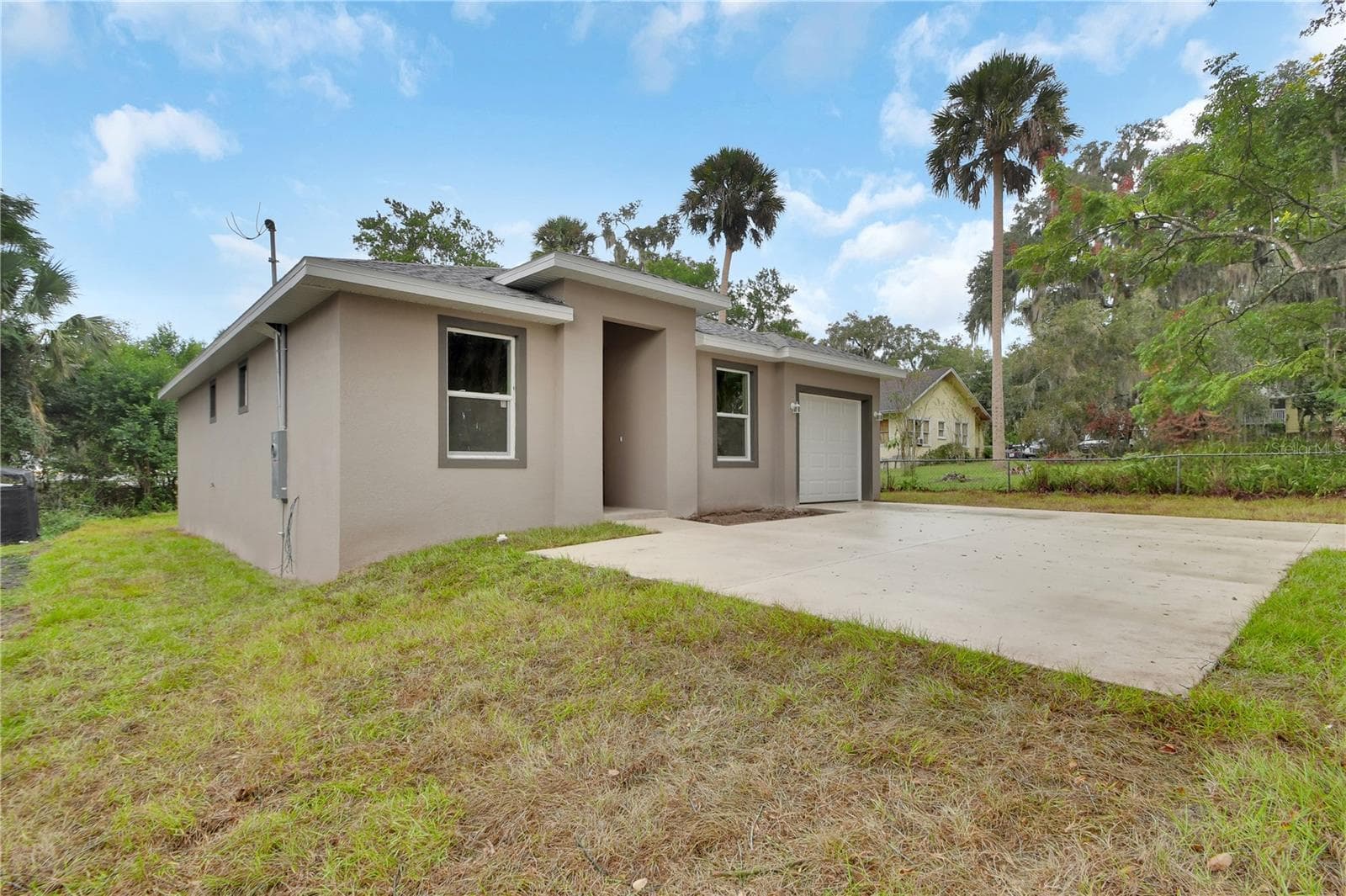 Single Family Residence at 114 S GROVE ST, DELAND, photo 25 of 36