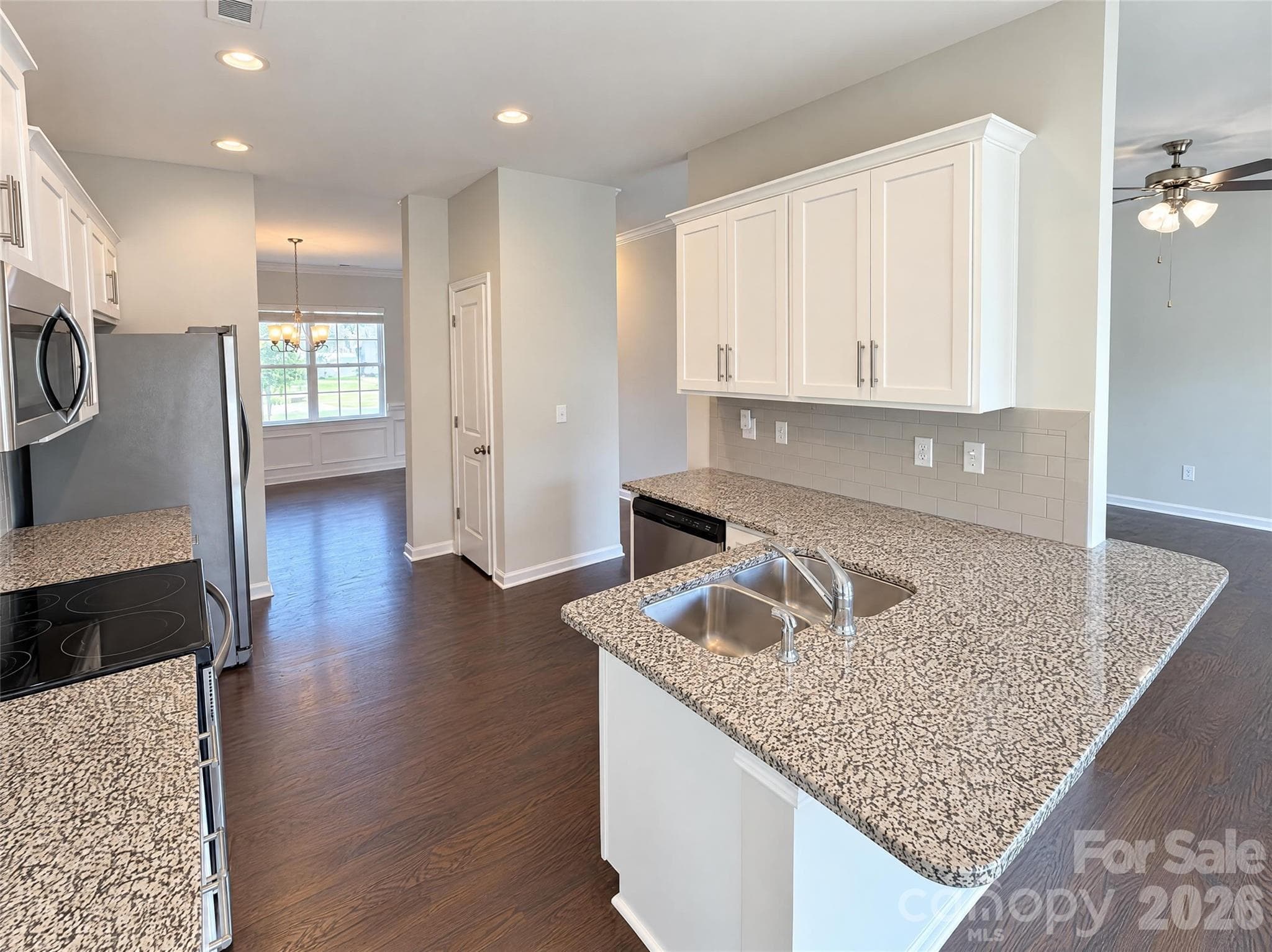 Single Family Residence at 7023 Branch Fork Road, Charlotte, photo 6 of 25