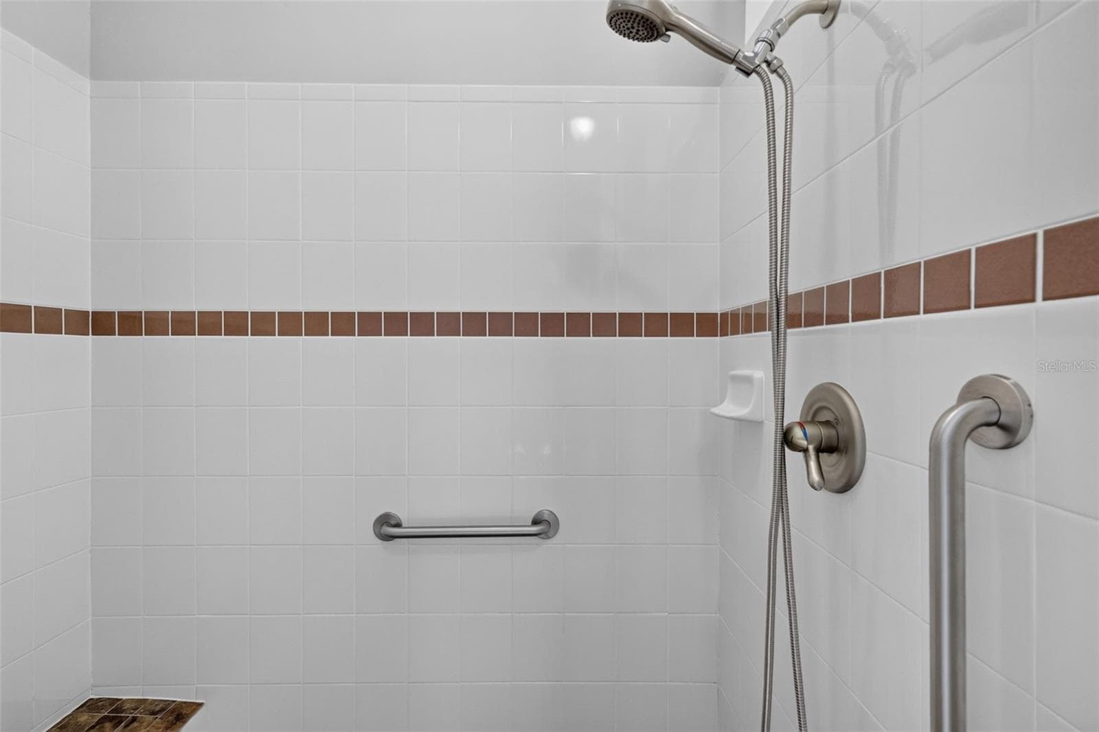 Primary Bathroom - 16840 SE 85TH SAPELO CT, THE VILLAGES
