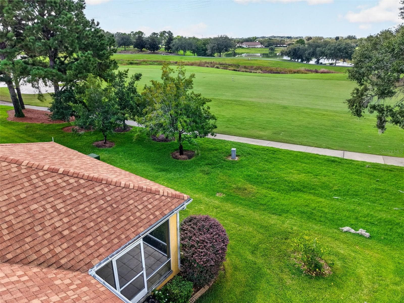 GOLF and WATER VIEWS! - 16840 SE 85TH SAPELO CT, THE VILLAGES