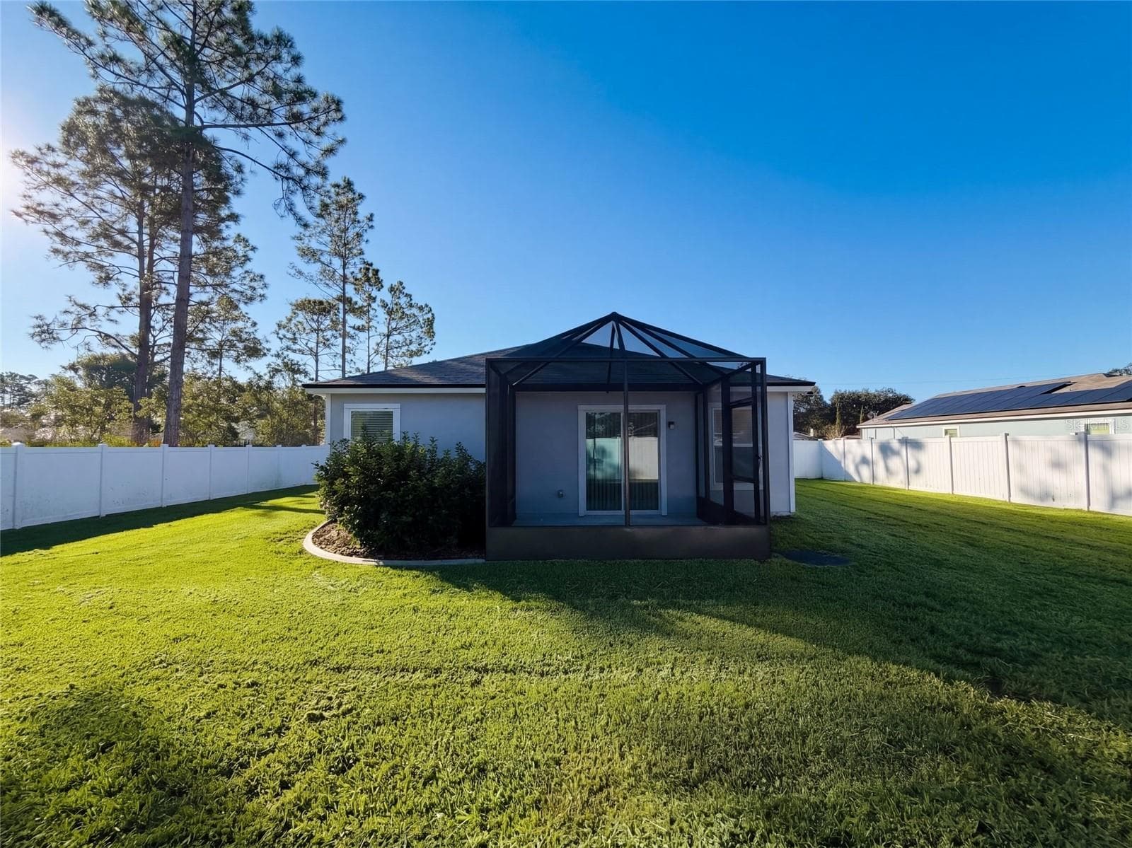 Single Family Residence at 9 RADIUM LN, PALM COAST, photo 5 of 38