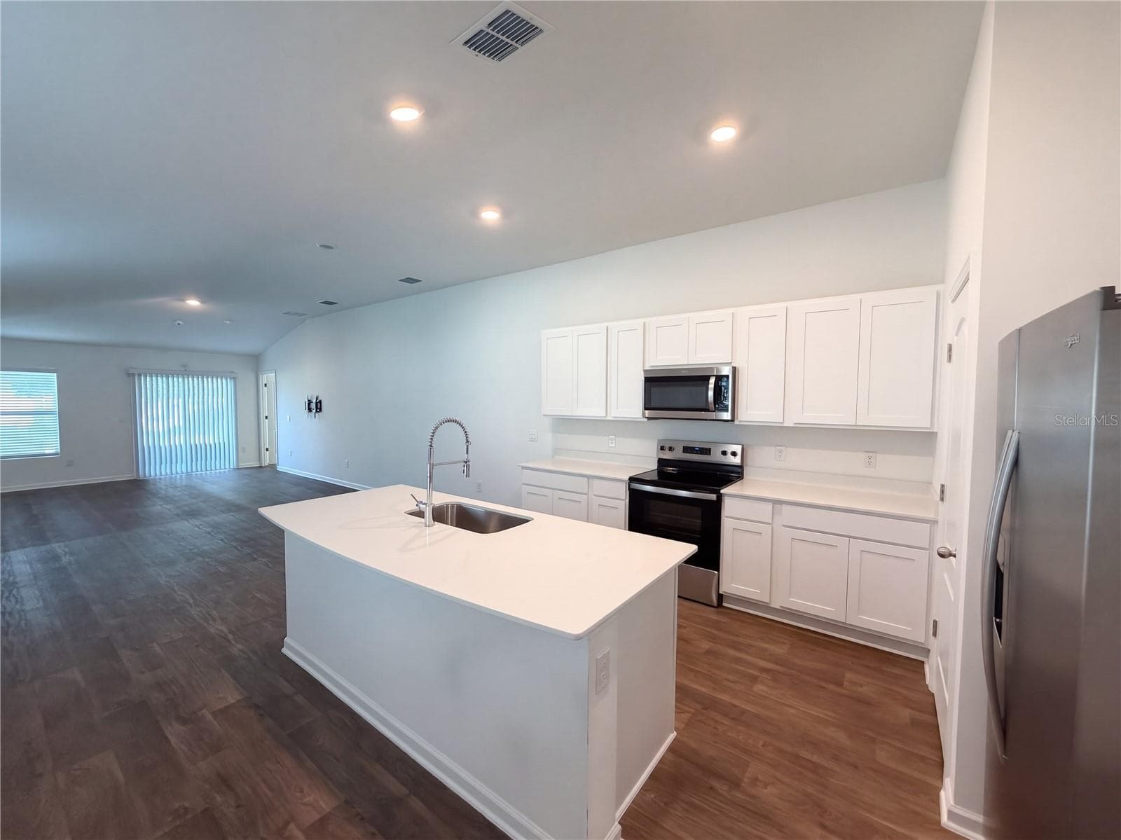 Single Family Residence at 9 RADIUM LN, PALM COAST, photo 27 of 38