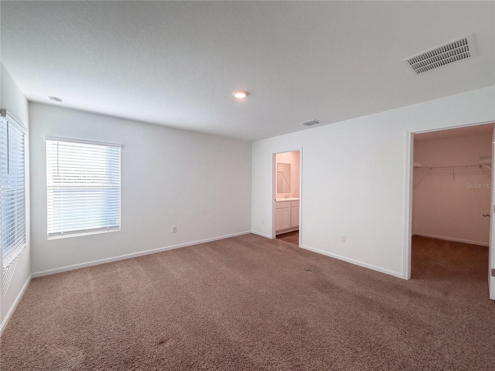 Single Family Residence at 9 RADIUM LN, PALM COAST, photo 29 of 38