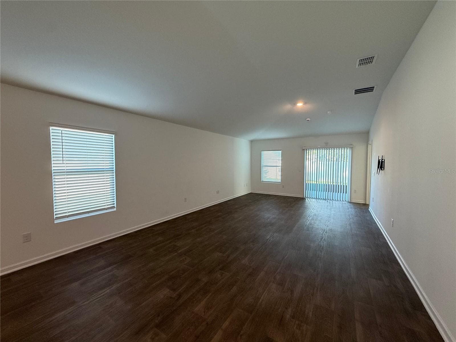 Single Family Residence at 9 RADIUM LN, PALM COAST, photo 33 of 38