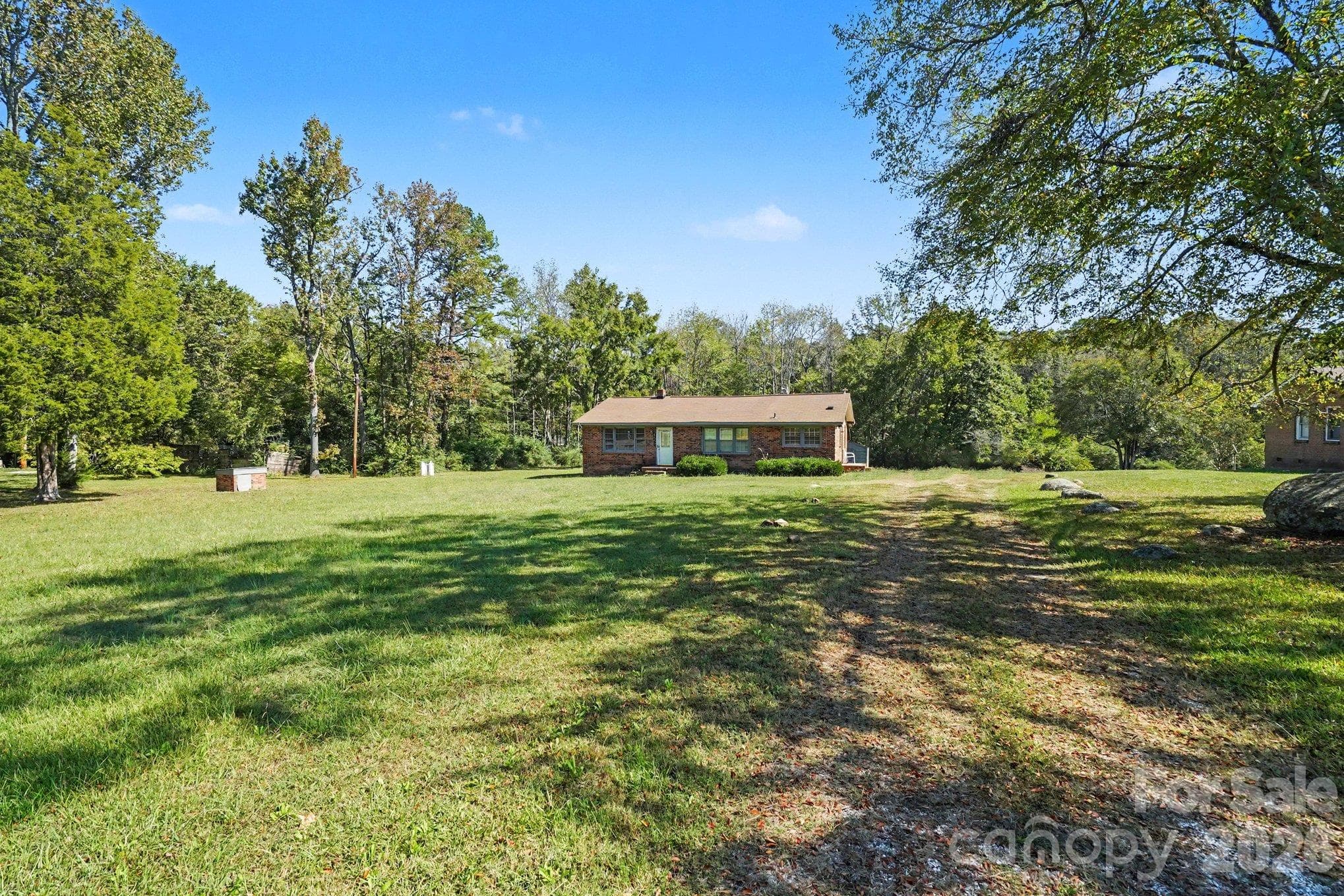 Single Family Residence at 4807 John Craig Road, Waxhaw, photo 5 of 22