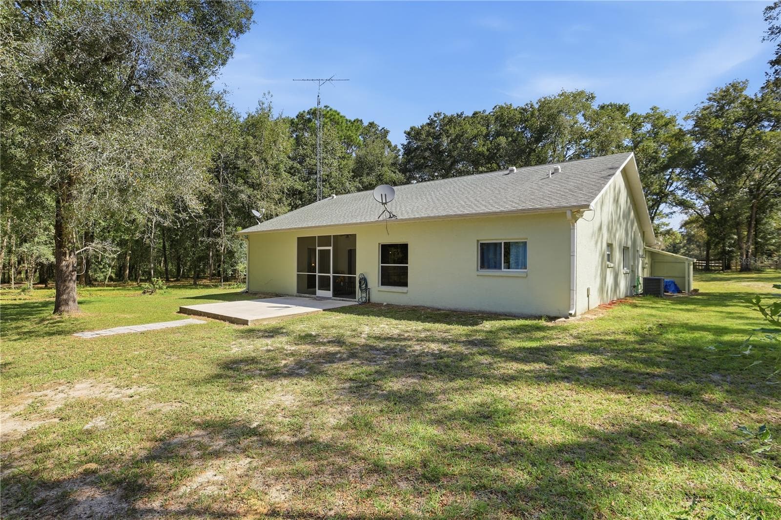 Single Family Residence at 13028 S OAKVIEW AVE, FLORAL CITY, photo 45 of 71