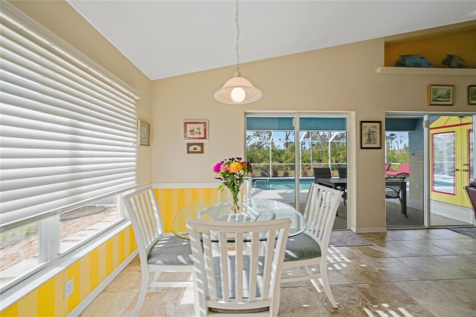 Eating area - 215 AUSTRALIAN DR, ROTONDA WEST