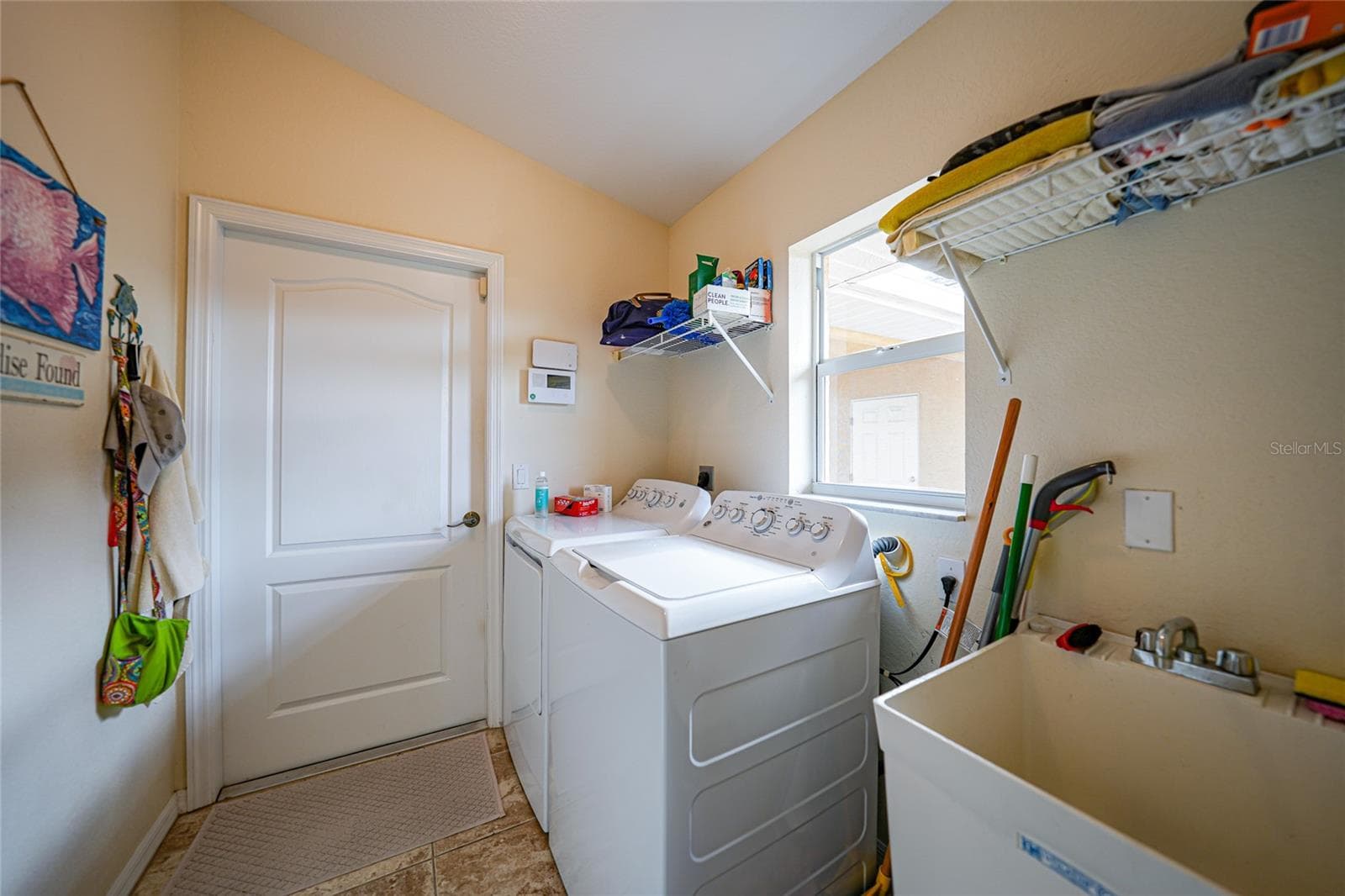 Laundry Room - 215 AUSTRALIAN DR, ROTONDA WEST