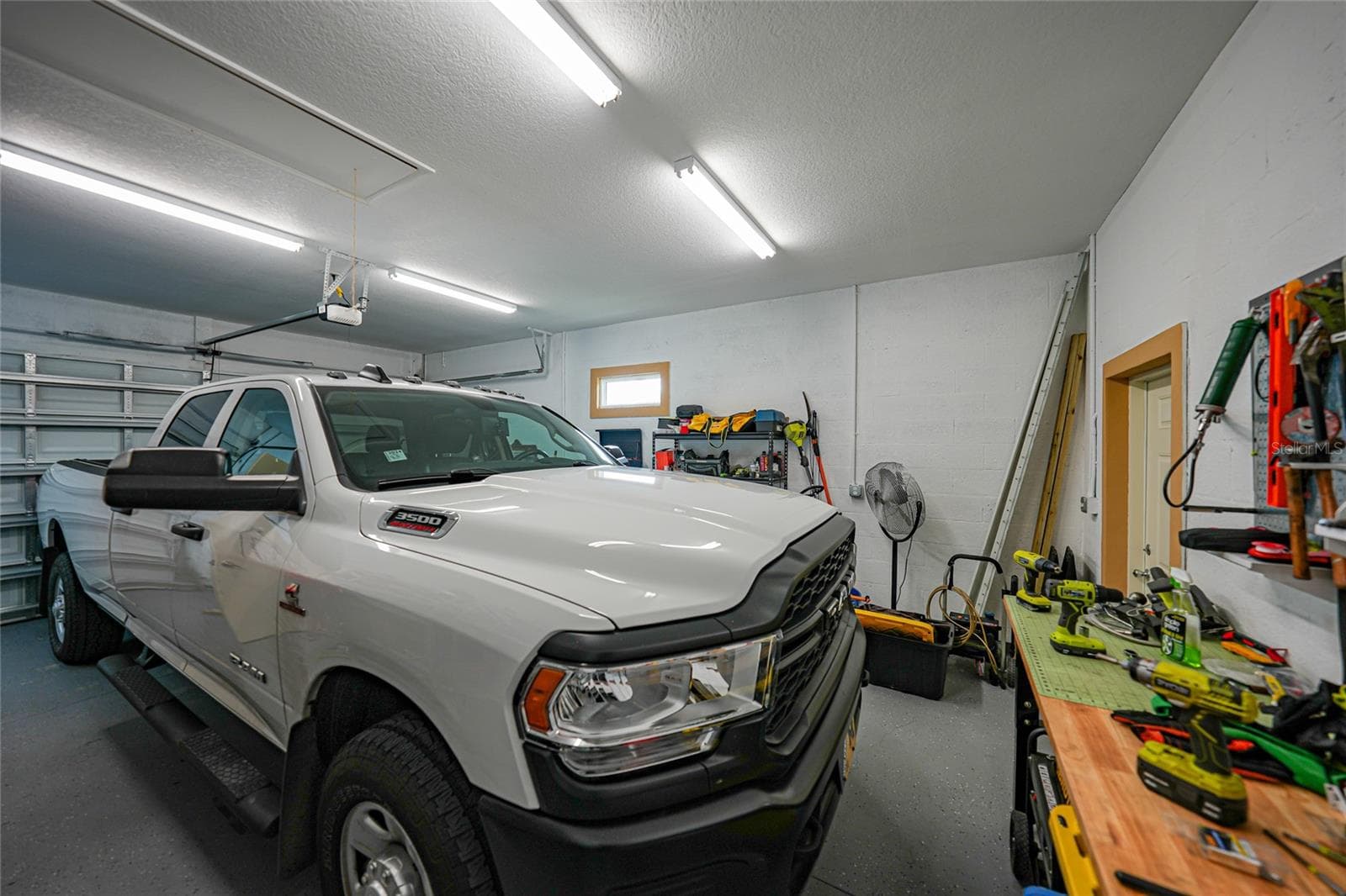 Second Garage - 215 AUSTRALIAN DR, ROTONDA WEST
