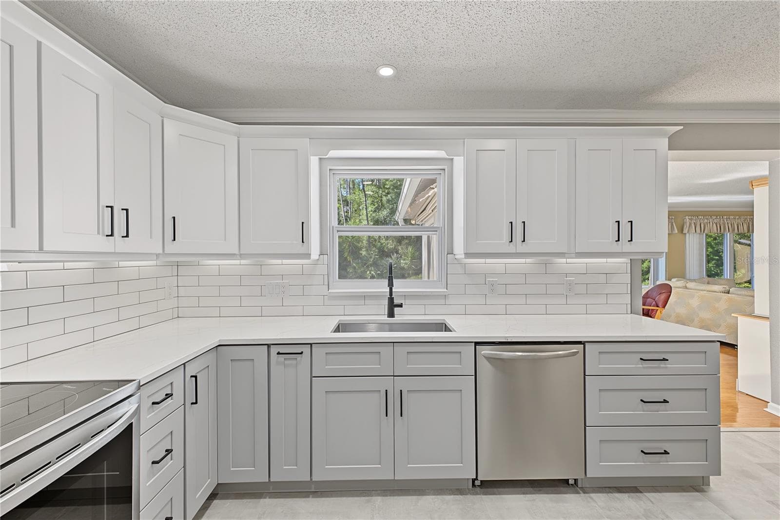 Single Family Residence at 6318 DARIEN WAY, SPRING HILL, photo 19 of 63