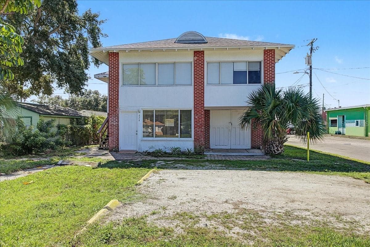 Half Duplex at 874 21ST AVE S, ST PETERSBURG, photo 2 of 100