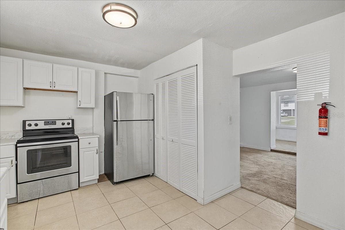 Half Duplex at 874 21ST AVE S, ST PETERSBURG, photo 21 of 100