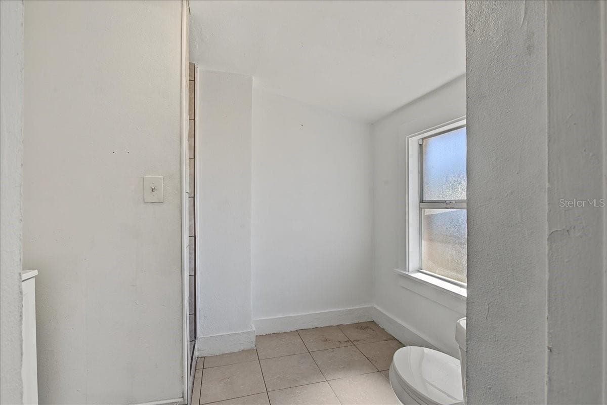 Half Duplex at 874 21ST AVE S, ST PETERSBURG, photo 23 of 100