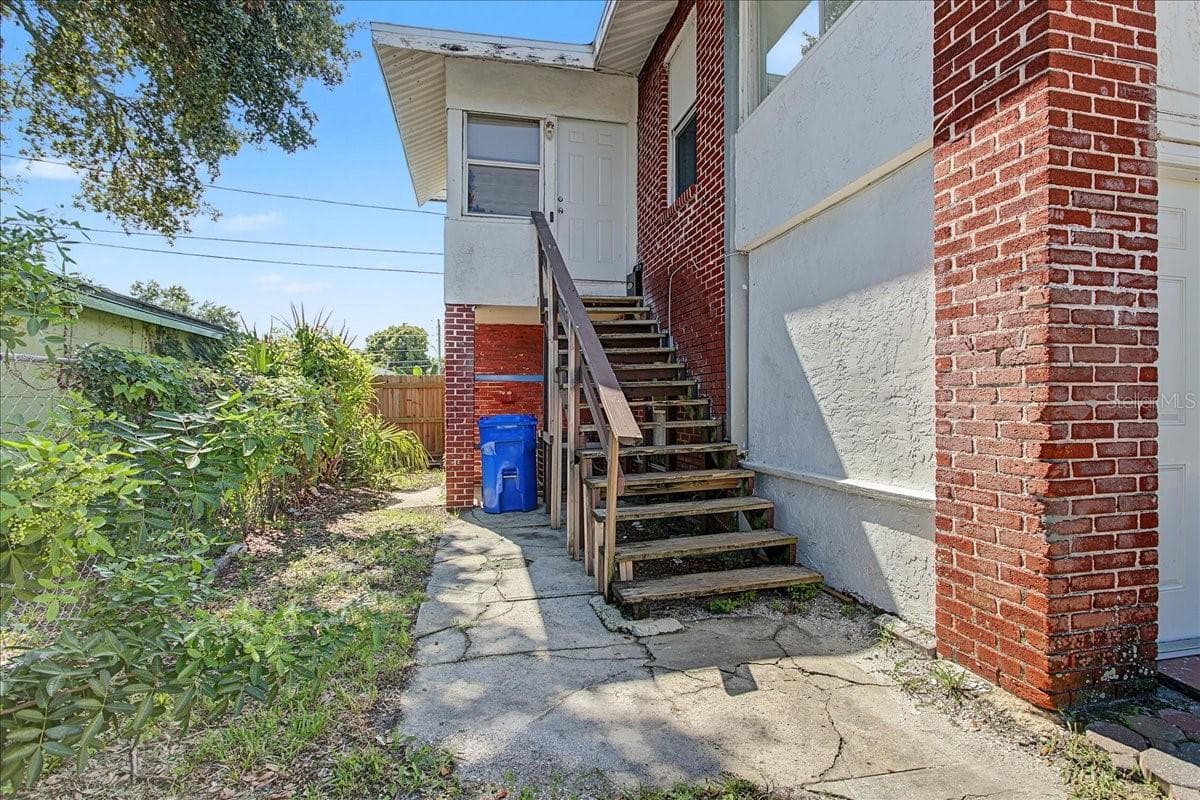 Half Duplex at 874 21ST AVE S, ST PETERSBURG, photo 39 of 100