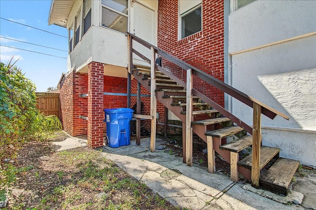 Half Duplex at 874 21ST AVE S, ST PETERSBURG, photo 40 of 100
