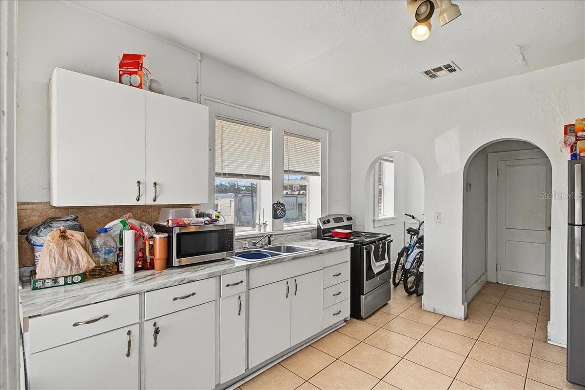 Half Duplex at 874 21ST AVE S, ST PETERSBURG, photo 55 of 100