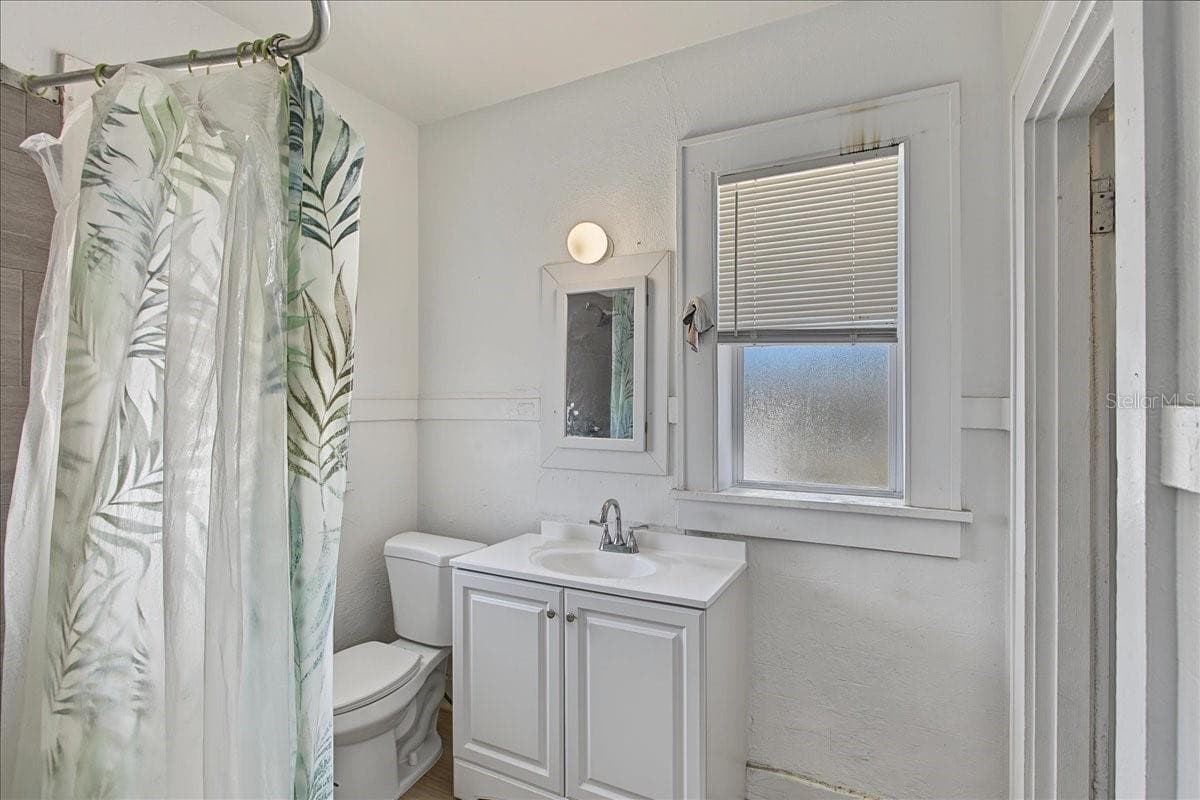 Half Duplex at 874 21ST AVE S, ST PETERSBURG, photo 66 of 100