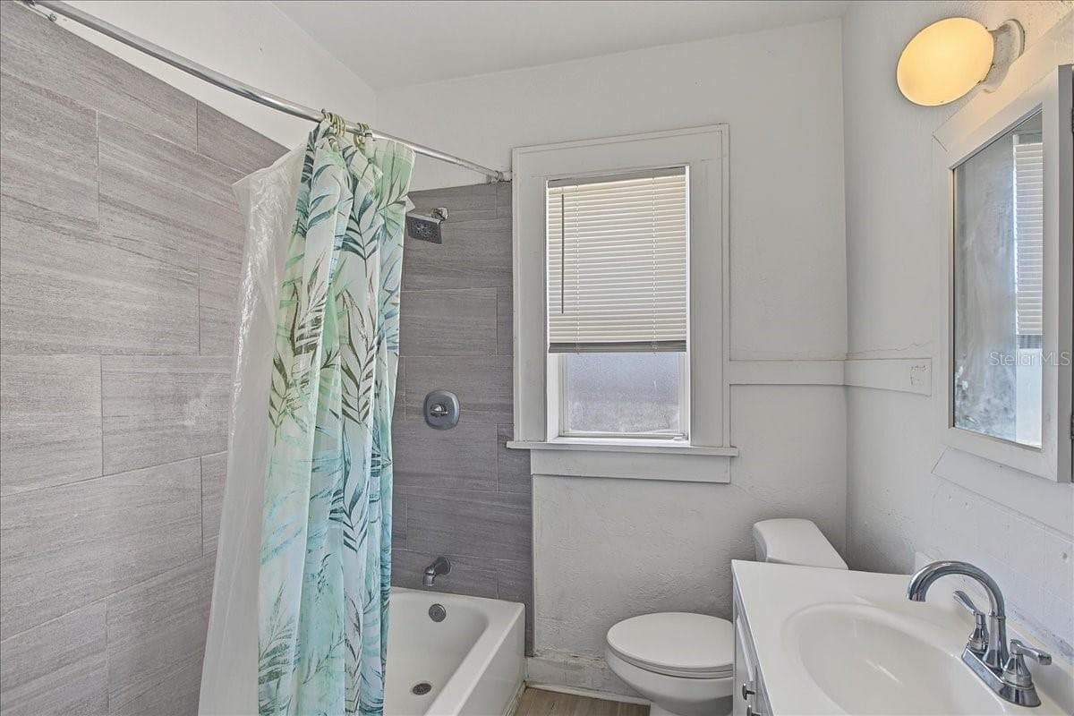 Half Duplex at 874 21ST AVE S, ST PETERSBURG, photo 68 of 100