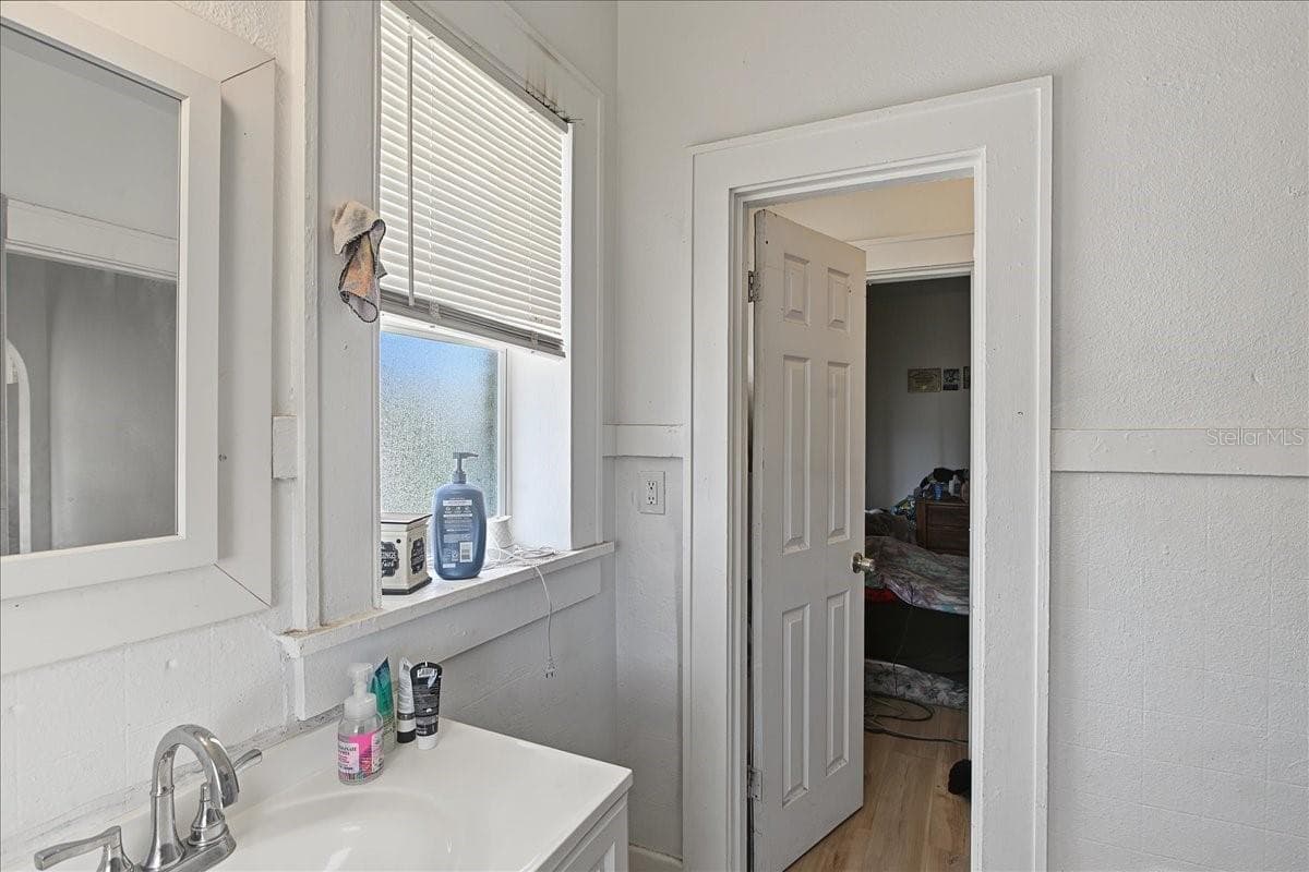 Half Duplex at 874 21ST AVE S, ST PETERSBURG, photo 69 of 100