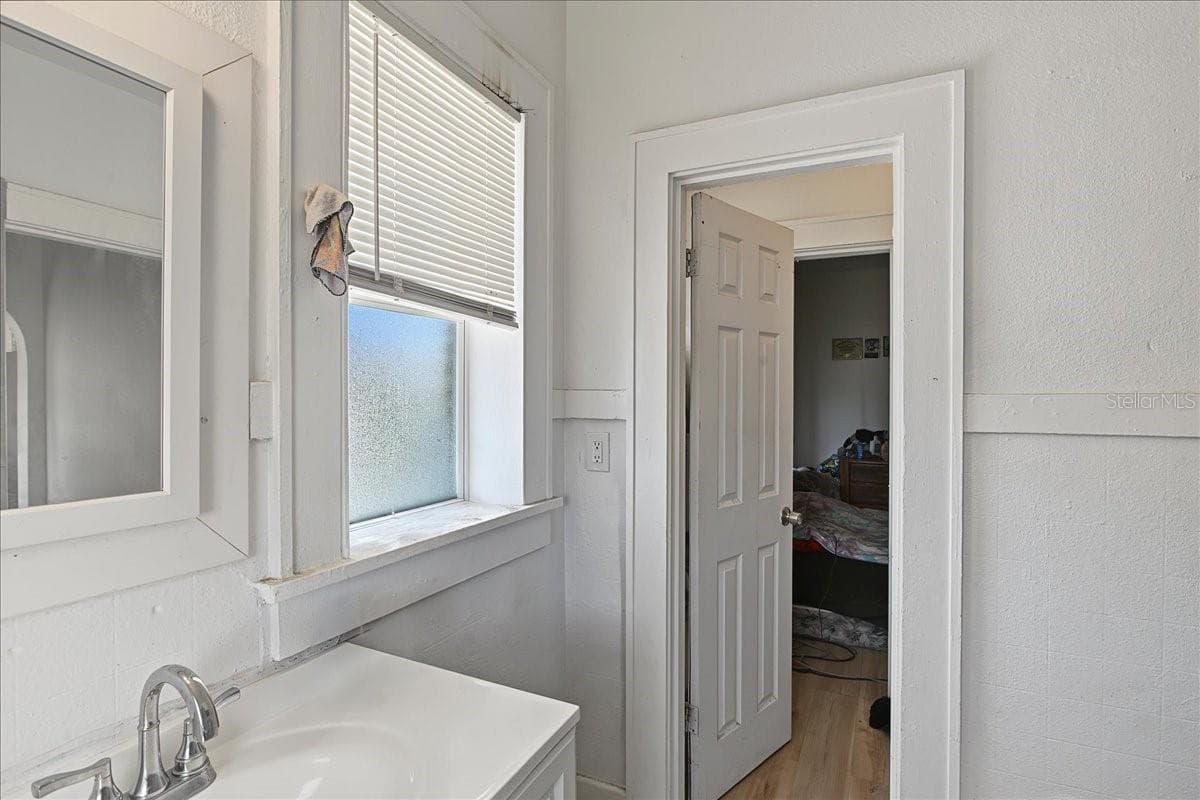 Half Duplex at 874 21ST AVE S, ST PETERSBURG, photo 70 of 100