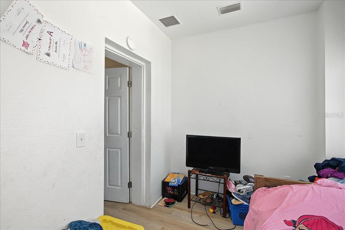 Half Duplex at 874 21ST AVE S, ST PETERSBURG, photo 82 of 100