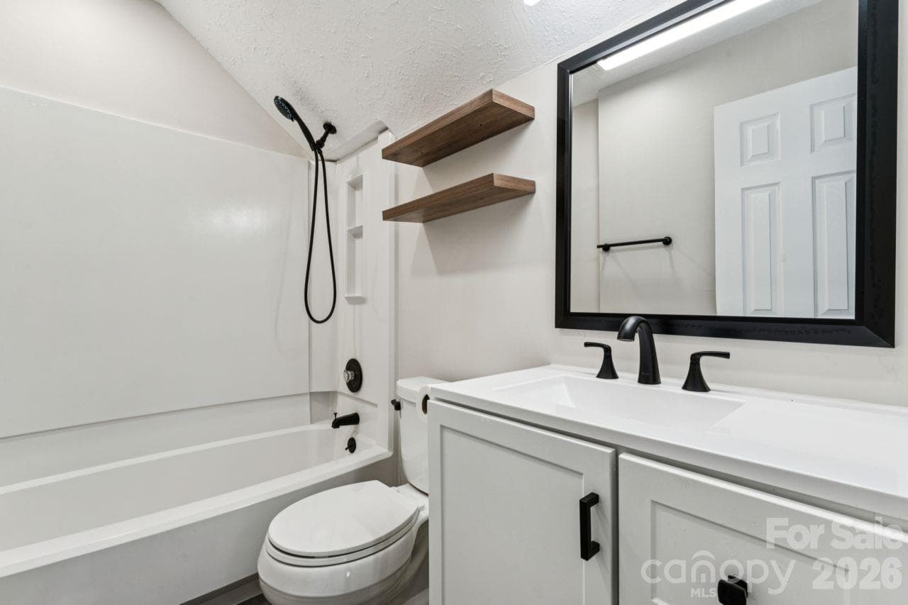 Bathroom 2 - 6719 Montezuma Trail, Charlotte