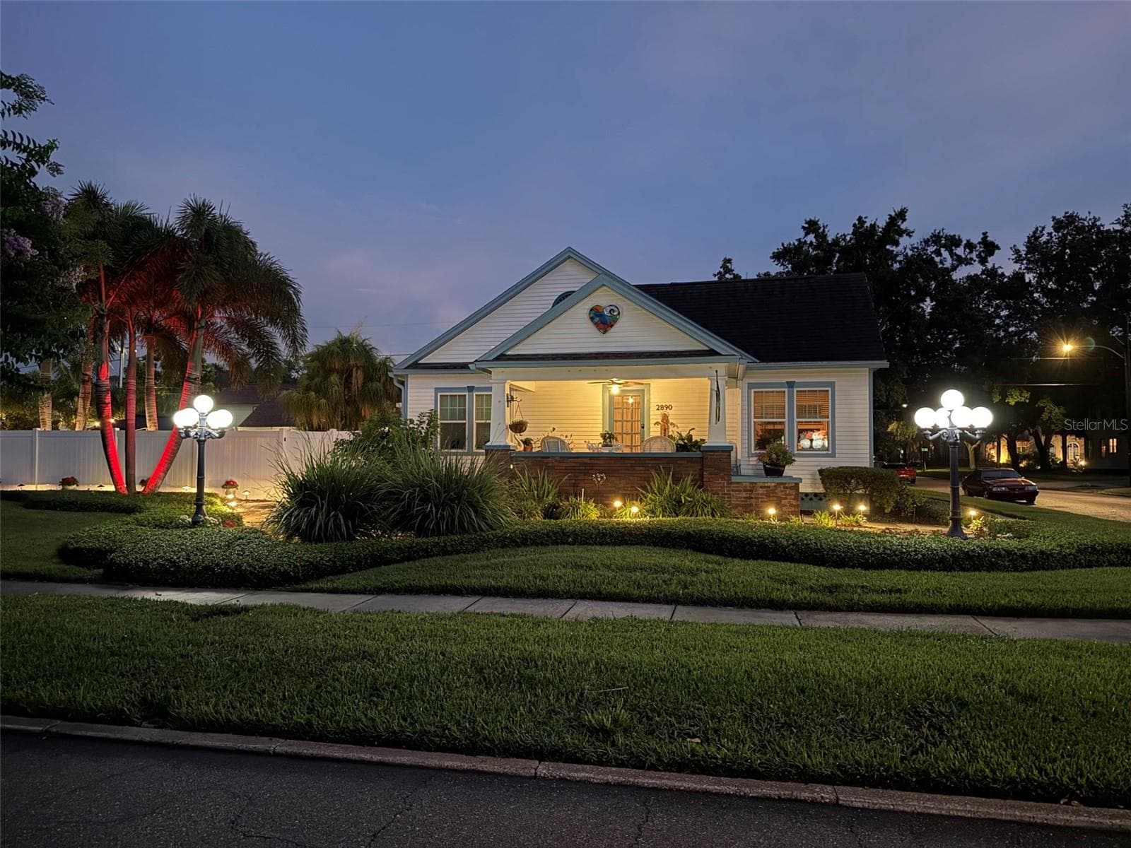 Single Family Residence at 2890 8TH AVE N, ST PETERSBURG, photo 3 of 101