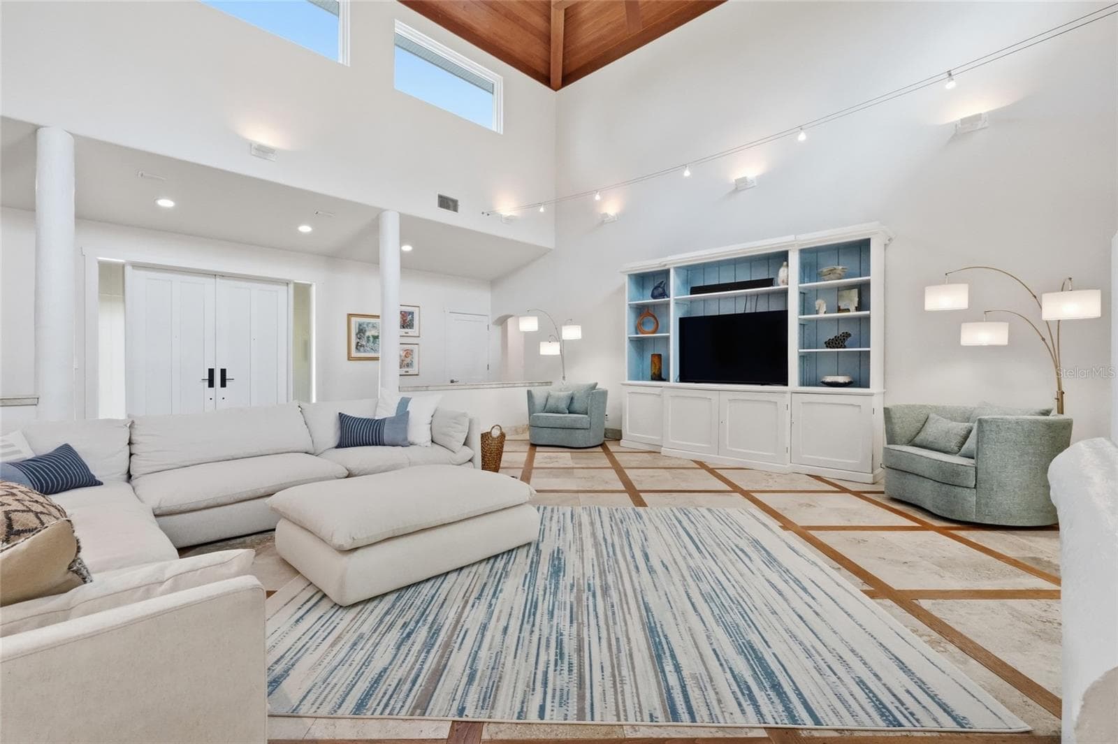 Single Family Residence at 4307 CAMINO REAL, SARASOTA, photo 9 of 81